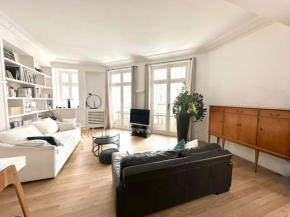 Grand appartement élégant - Vue Tour Eiffel